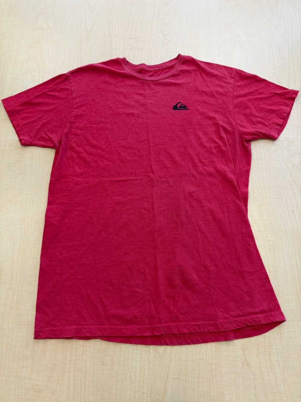 Quiksilver Red Crew Neck T-Shirt with Small Logo